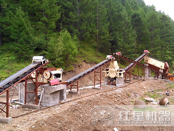 小型青石造沙機客戶現場