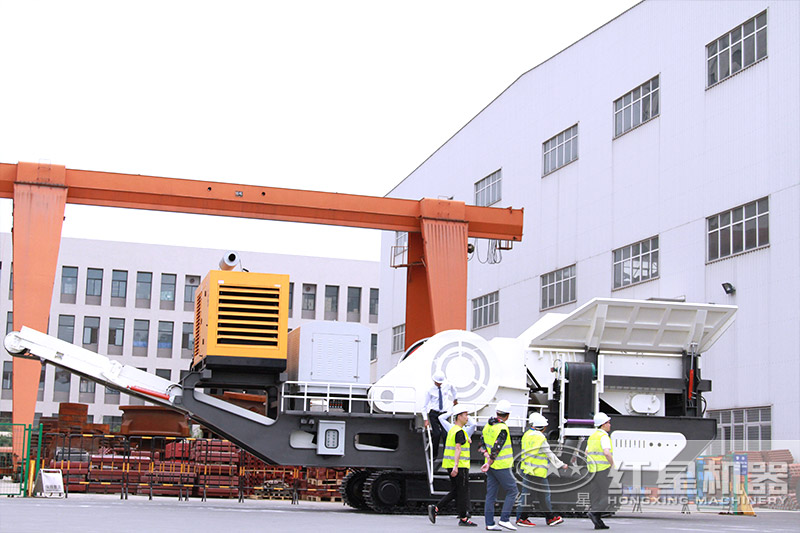 移動快捷、智能生產(chǎn)的移動型制砂機